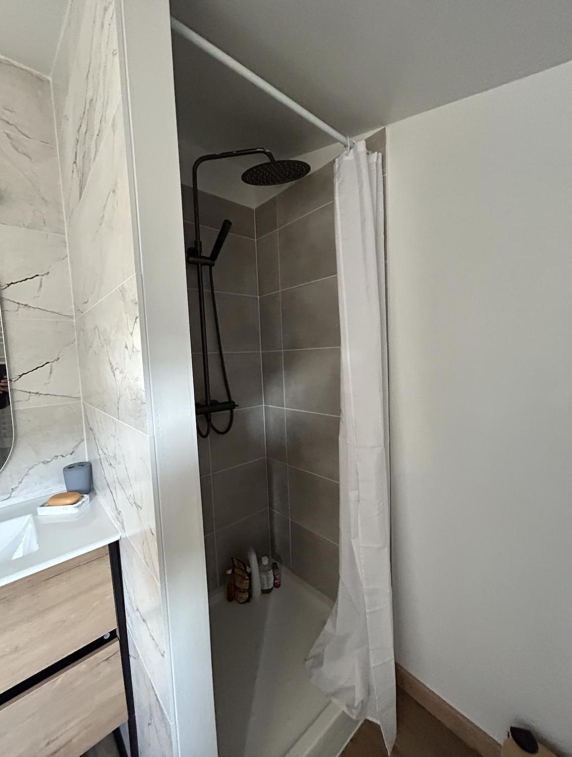 Appartement Design & Calme - Au Centre De Tulle! Bagian luar foto